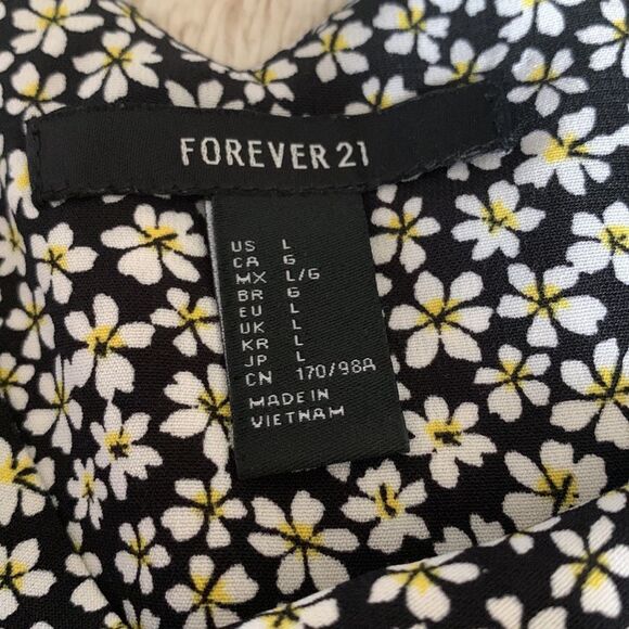 Forever 21 cami tank size large - Picture 3 of 16